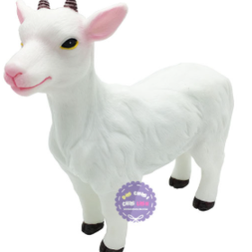 Tượng con dê bằng mút xốp