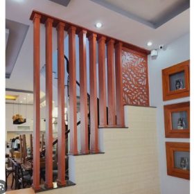 Vách ngăn nan gỗ hiện đại