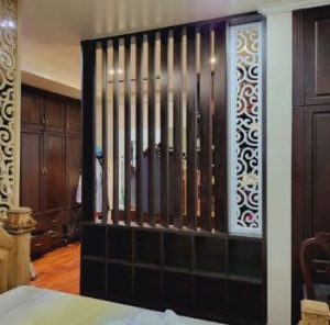 Vách ngăn phòng ngủ kết hợp hộp tủ trang trí