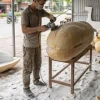 cắt phôi xốp tạo mô hình bánh mỳ
