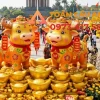 hình tượng con trâu bằng xốp linh vật trang trí tết