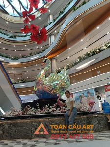 mô hình xốp thien nga khổng lồ